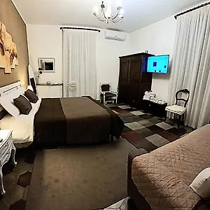  Appartamento Casa Ferrari Testaccio E Trastevere Wi-fi Free Italia